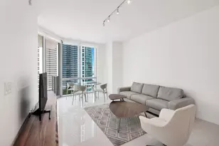 851 NE 1st Ave, Miami, FL 33132 - Photo 3