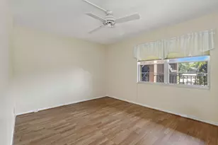 300 SW 130th Terrace, Pembroke Pines, FL 33027 - Photo 11