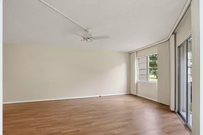 300 SW 130th Terrace #202B, Pembroke Pines, FL 33027 - Photo 15