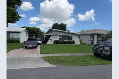 37 SE 14th Street #12, Dania Beach, FL 33004 - Photo 1