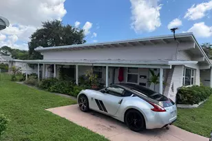 37 SE 14th St, Dania Beach, FL 33004 - Photo 3