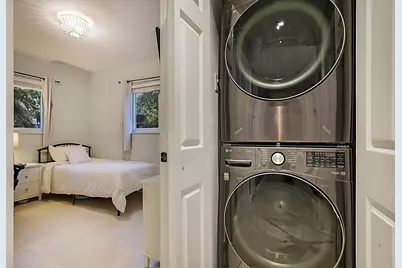 1701 SW 32nd Court, Fort Lauderdale, FL 33315 - Photo 13