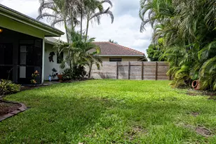 8631 NW 82nd St, Tamarac, FL 33321 - Photo 19