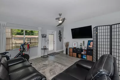 7610 NW 1st Street #205, Margate, FL 33063 - Photo 5