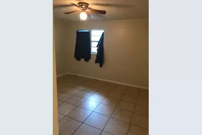 827 NW 10th Terrace, Fort Lauderdale, FL 33311 - Photo 7