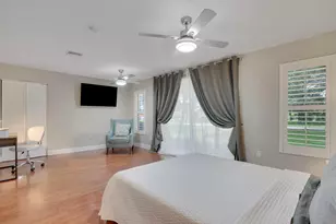166 Old Country Rd S, Wellington, FL 33414 - Photo 21