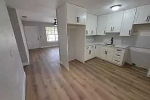 978 Sumter Rd W, West Palm Beach, FL 33415 - Photo 7