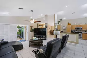 6001 Wedgewood Village Cir, Lake Worth, FL 33463 - Photo 11