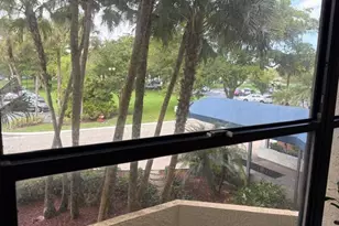 16300 Golf Club Rd, Weston, FL 33326 - Photo 13