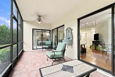 11 Lexington Lane E #B, Palm Beach Gardens, FL 33418 - Photo 11