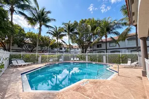 7843 Catalina Cir, Tamarac, FL 33321 - Photo 19