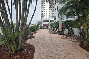 1401 N Riverside Dr, Pompano Beach, FL 33062 - Photo 23