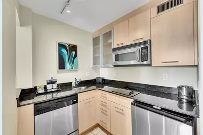 2670 E Sunrise Boulevard #322, Fort Lauderdale, FL 33304 - Photo 5
