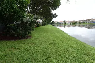 8002 Big Pine Way, Riviera Beach, FL 33407 - Photo 39