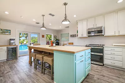 71 Fairview W, Tequesta, FL 33469 - Photo 13
