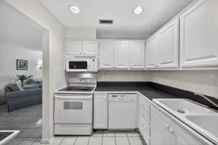 6417 Bay Club Dr, Fort Lauderdale, FL 33308 - Photo 25