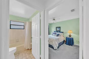 142 Parkwood Dr, Royal Palm Beach, FL 33411 - Photo 49