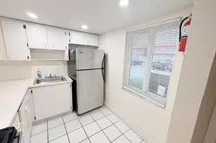 505 NW 177th St, Miami Gardens, FL 33169 - Photo 3