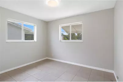 5207 NW 28th Avenue, Tamarac, FL 33309 - Photo 7