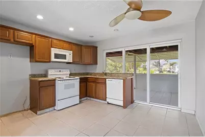 5207 NW 28th Avenue, Tamarac, FL 33309 - Photo 5