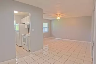 2301 SE 4th St, Boynton Beach, FL 33435 - Photo 7