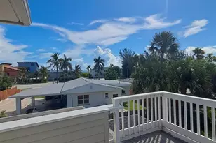 1140 Hernando St, Hutchinson Island, FL 34949 - Photo 15