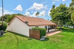 2067 Montpeliar, Weston, FL 33326 - Photo 35