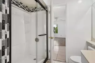 2067 Montpeliar, Weston, FL 33326 - Photo 27