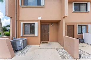 139 Sparrow Dr, Royal Palm Beach, FL 33411 - Photo 3