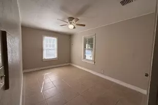400 Metcalf Ct, West Palm Beach, FL 33407 - Photo 19
