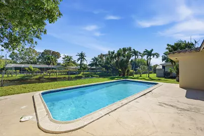 1430 NW 73rd Avenue NW, Plantation, FL 33313 - Photo 49