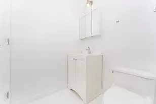 60 SW 13th St, Miami, FL 33130 - Photo 17