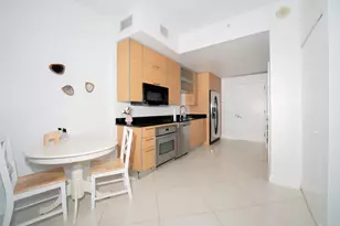 60 SW 13th St, Miami, FL 33130 - Photo 9