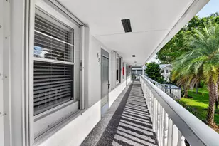 539 Durham S, Deerfield Beach, FL 33442 - Photo 23