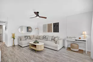 539 Durham S, Deerfield Beach, FL 33442 - Photo 1