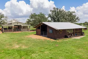 8661 E Center St, Okeechobee, FL 34974 - Photo 87
