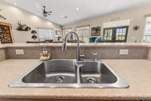 8661 E Center St, Okeechobee, FL 34974 - Photo 19