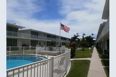 2100 NE 38th Street #110, Lighthouse Point, FL 33064 - Photo 5