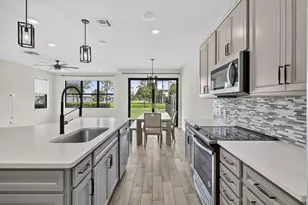 8245 Cadre Noir Rd, Lake Worth, FL 33467 - Photo 11