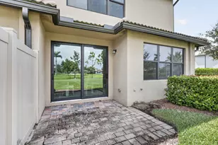 8245 Cadre Noir Rd, Lake Worth, FL 33467 - Photo 7