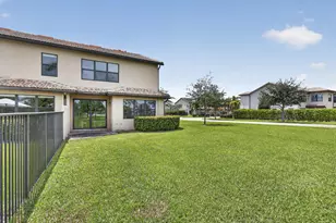 8245 Cadre Noir Rd, Lake Worth, FL 33467 - Photo 9