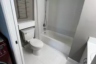 19655 E Country Club Dr, Aventura, FL 33180 - Photo 1