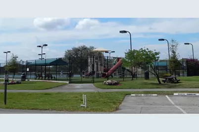 10430 Buena Ventura Drive, Boca Raton, FL 33498 - Photo 21