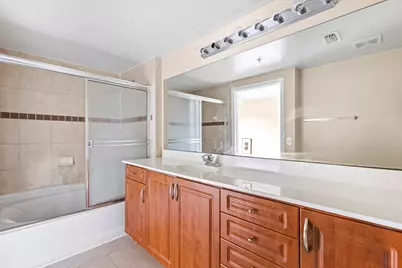 6434 Emerald Dunes Drive #104, West Palm Beach, FL 33411 - Photo 27