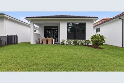 382 SE Via Sangro, Port Saint Lucie, FL 34952 - Photo 29