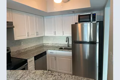 2936 Lake Shore Drive #309, Riviera Beach, FL 33404 - Photo 5