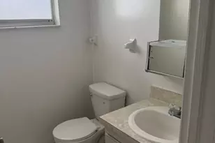 7521 NW 16th St, Plantation, FL 33313 - Photo 9