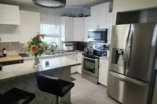 4748 SE Balsawood Terrace, Stuart, FL 34997 - Photo 3