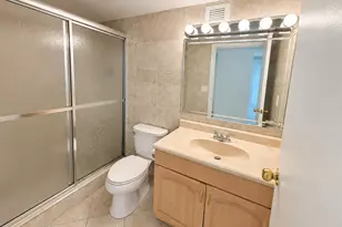 17021 N Bay Rd, Sunny Isles Beach, FL 33160 - Photo 7