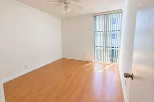 17021 N Bay Rd, Sunny Isles Beach, FL 33160 - Photo 13
